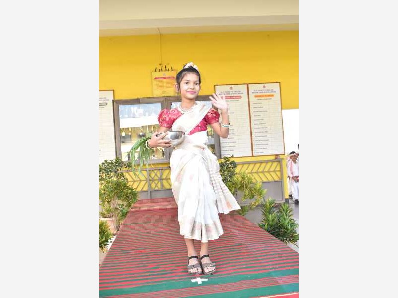 Sankranti Ethenic Day 2nd Std 2025-26 KLE CBSE School Nippani